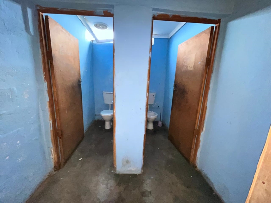 To Let commercial Property for Rent in Woodbrook Eastern Cape